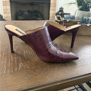Nine West Dark Red Croc-Pattern Mules